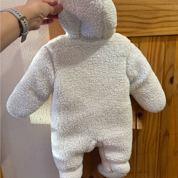 Adorable White Teddy Bear Baby Onesie - Picture 3 of 5